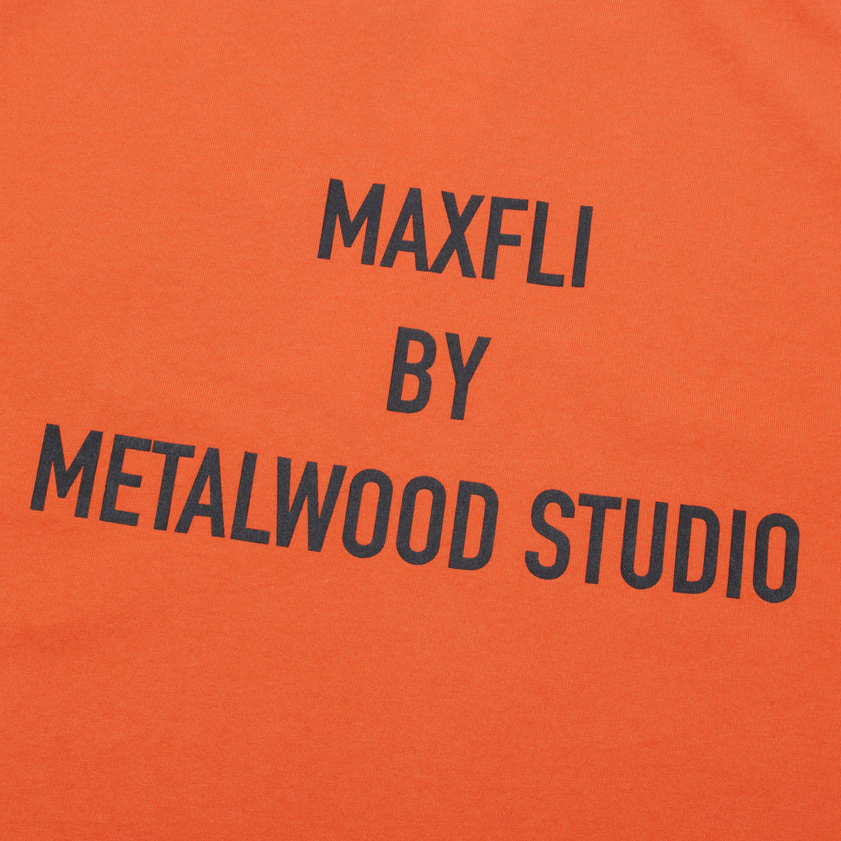 Metalwood | Metalwood x Maxfli Global T-Shirt
Color : Tomato