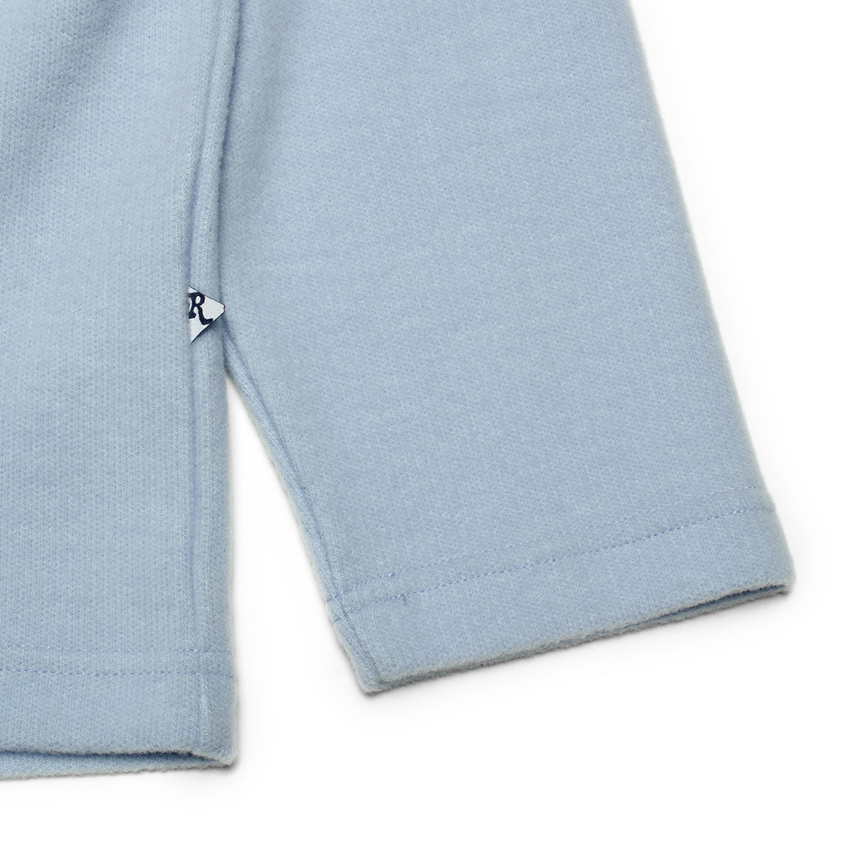 Reception | Interlock Polo Sweat
Color : Ice Blue