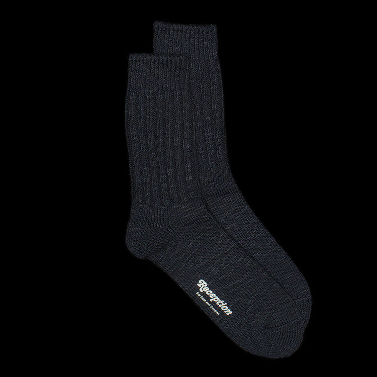 Reception | Tubular Knitted Socks
Color : Dark Navy