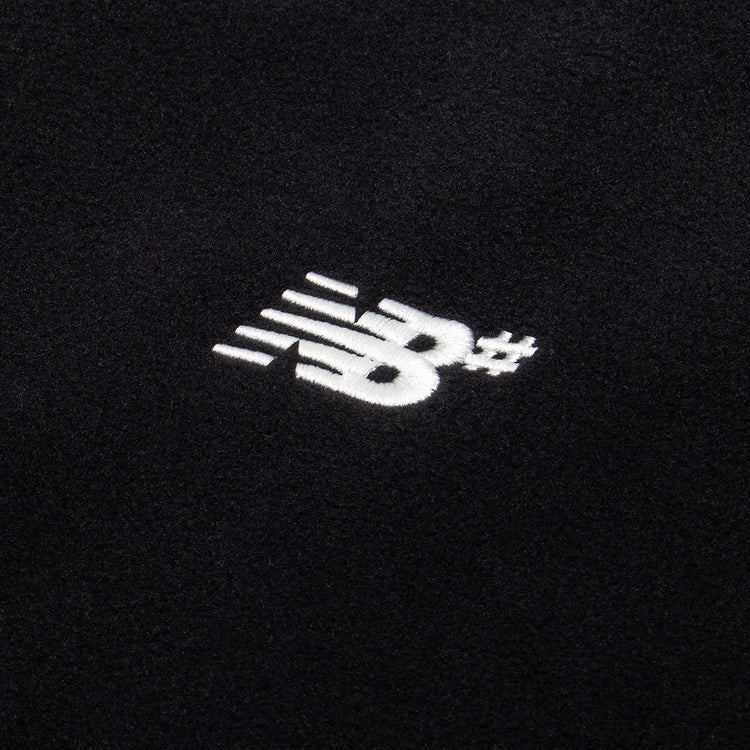 Grand Collection - Polar Fleece Windshirt x New Balance
Color : Black