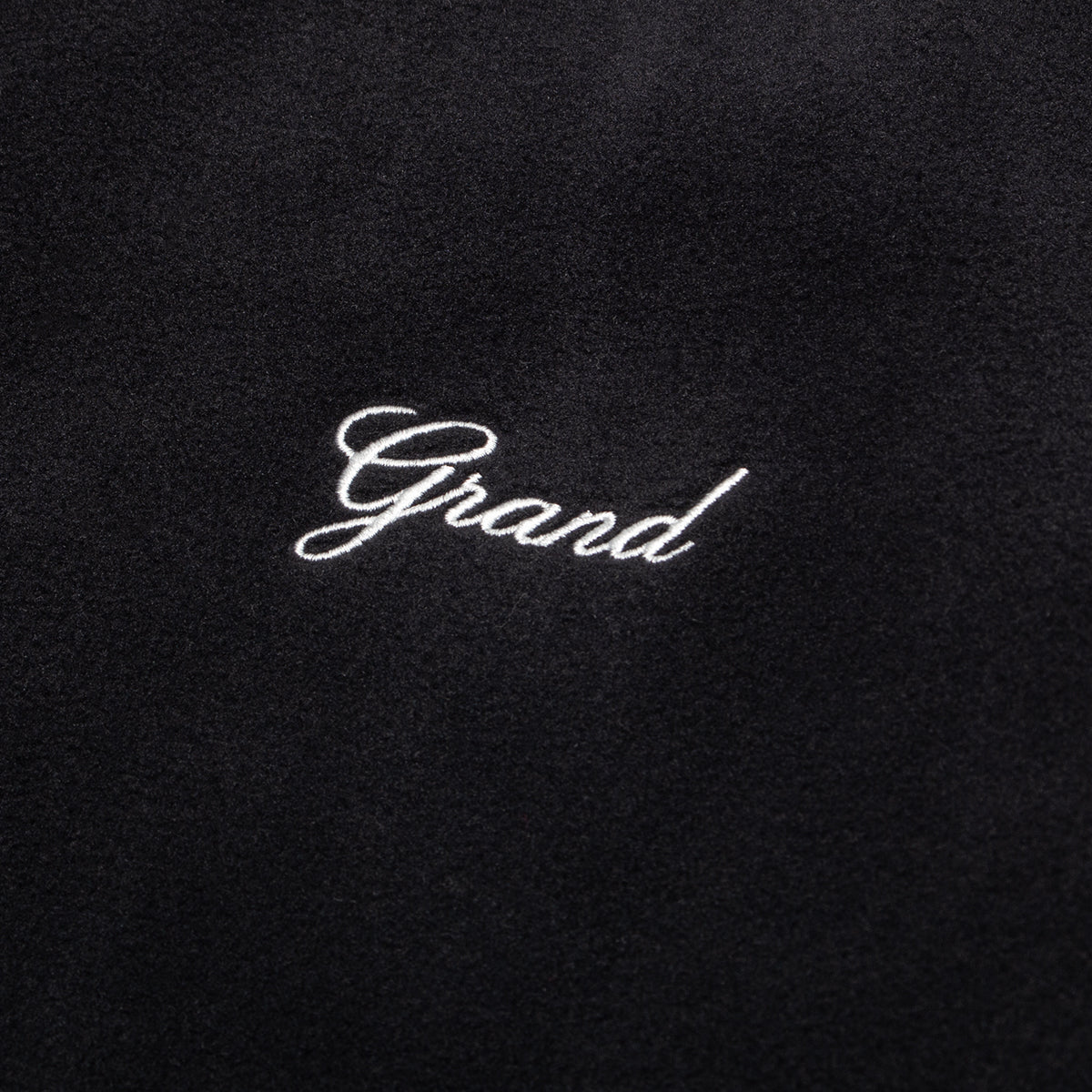 Grand Collection - Polar Fleece Windshirt x New Balance
Color : Black