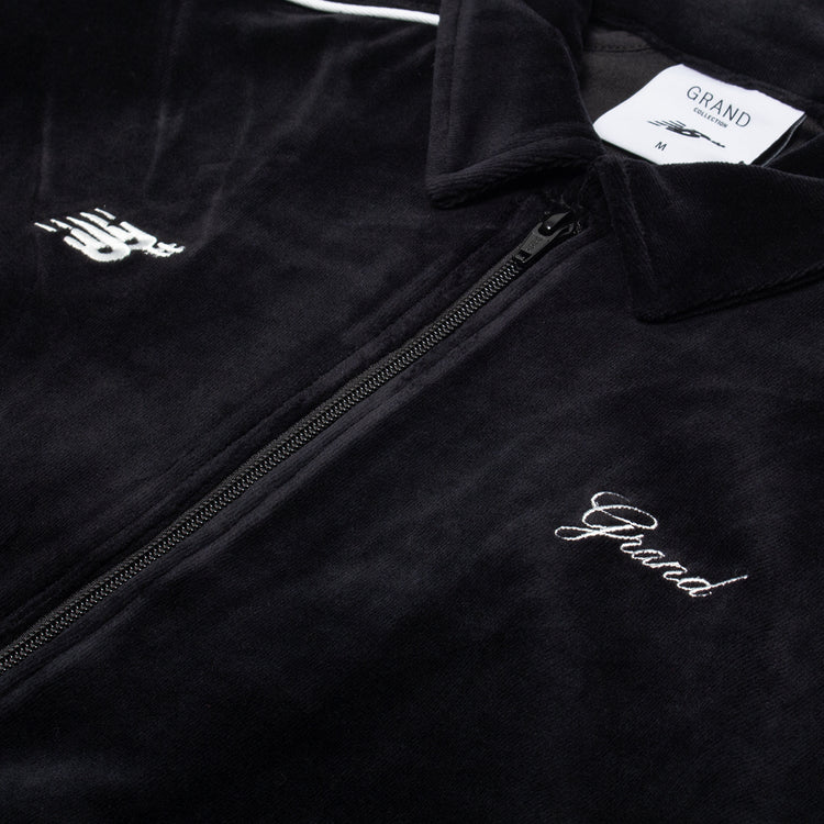 Grand Collection - Velour Track Jacket x New Balance
Color : Black