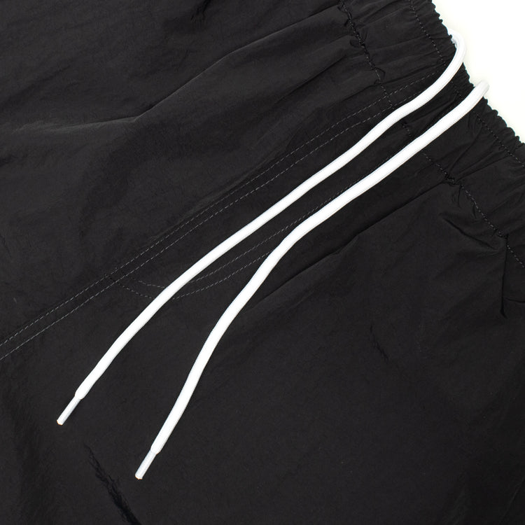 Butter Goods - Long Track Shorts x Umbro
Color : Black