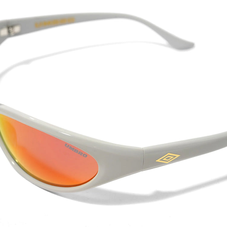 Butter Goods - Striker Sunglasses x Umbro
Color : Grey