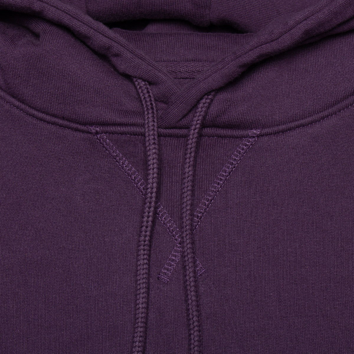 Pop Trading Company | Logo Hooded Sweatshirt
Color : Mysterioso