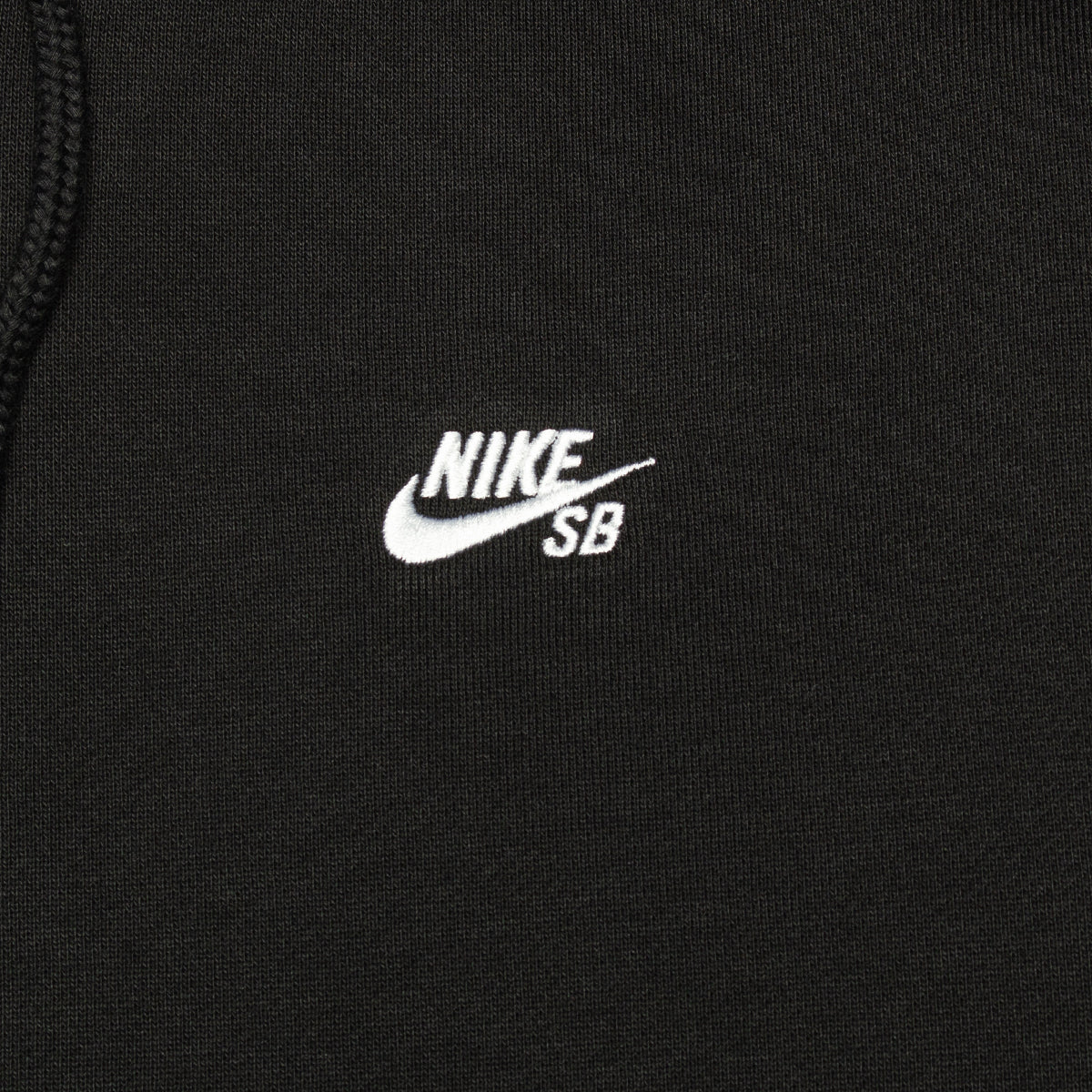 Nike SB | Essentials Logo Hooded Zip-Up Sweatshirt
Style # FZ8796-010
Color : Black / White