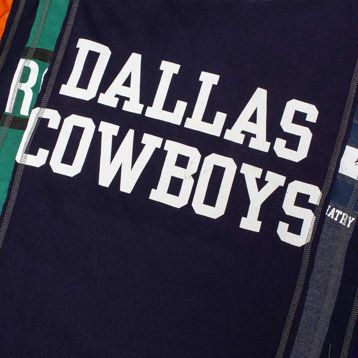 Needles - 7 Cut College T-Shirt
Style # TY468
Color : Multi