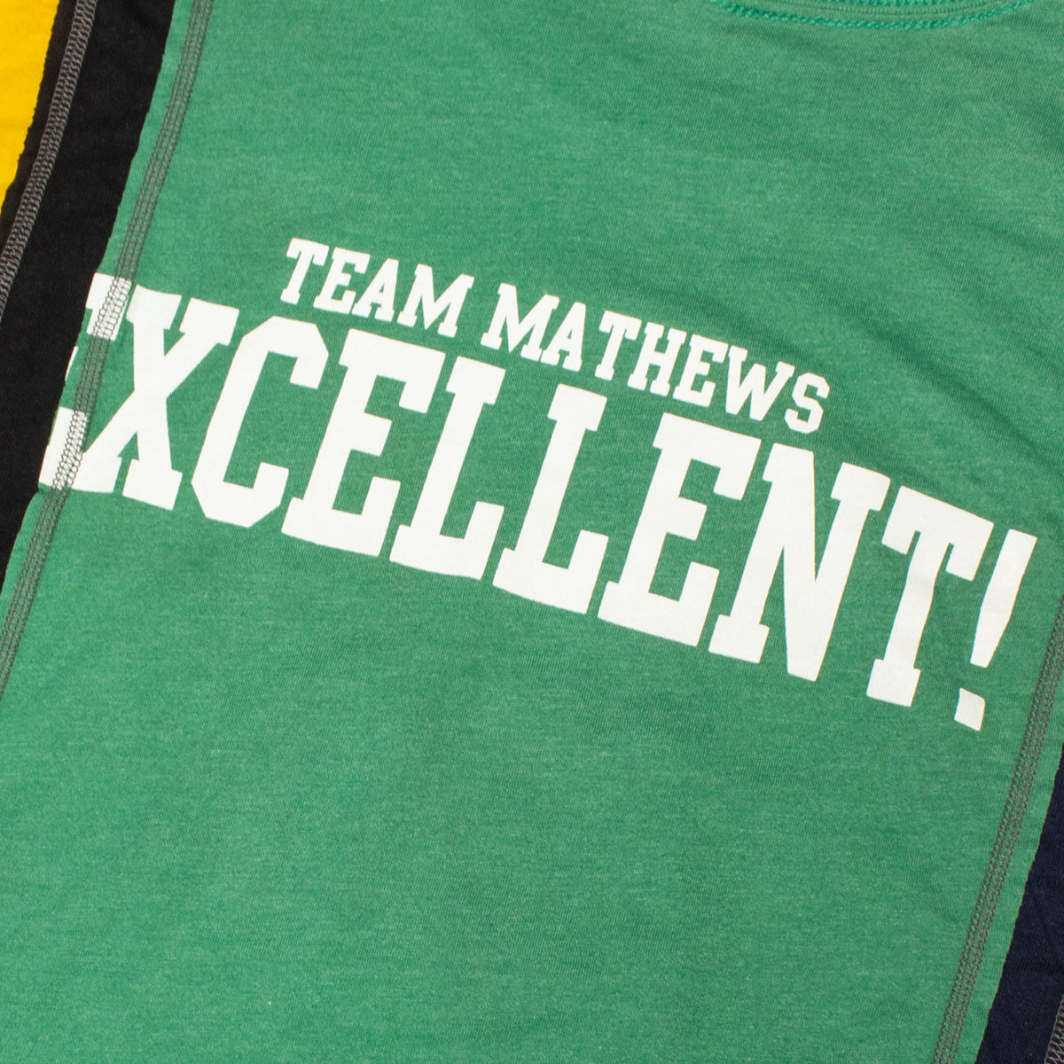 Needles - 7 Cut College T-Shirt
Style # TY468
Color : Multi