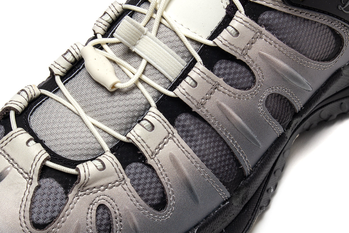 Merrell - Cham Redux SE x Dime
Style # J5007287
Color : Black Sesame