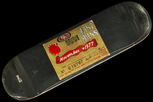 Snack - Fast Pass November 1977 Deck
Widths : 8.5" &amp; 8.75"
Wheelbase : 14.25" (8.5) &amp; 14" (8.75)
Length : 32.25" (8.5) &amp; 32" (8.75)
Roger Krebs pro model