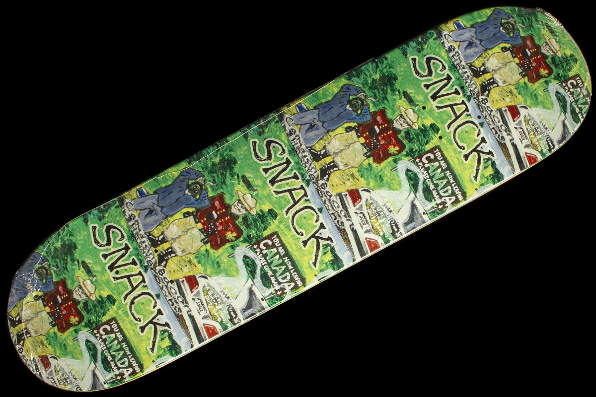 Snack - Canadian Bacon Deck
Widths : 8.25" &amp; 8.38"
Wheelbase : 14.25" (All Sizes)
Length : 32" (All Sizes)
Zack May pro model