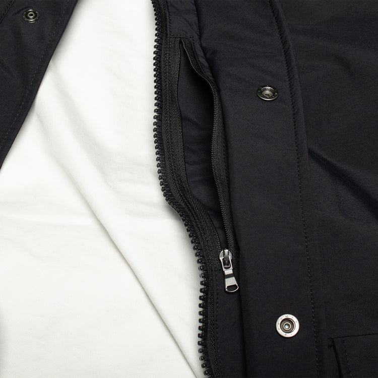 Nanamica - 2L Nylon Gore-Tex Cruiser Jacket
Style # S25FA044U
Color : Black