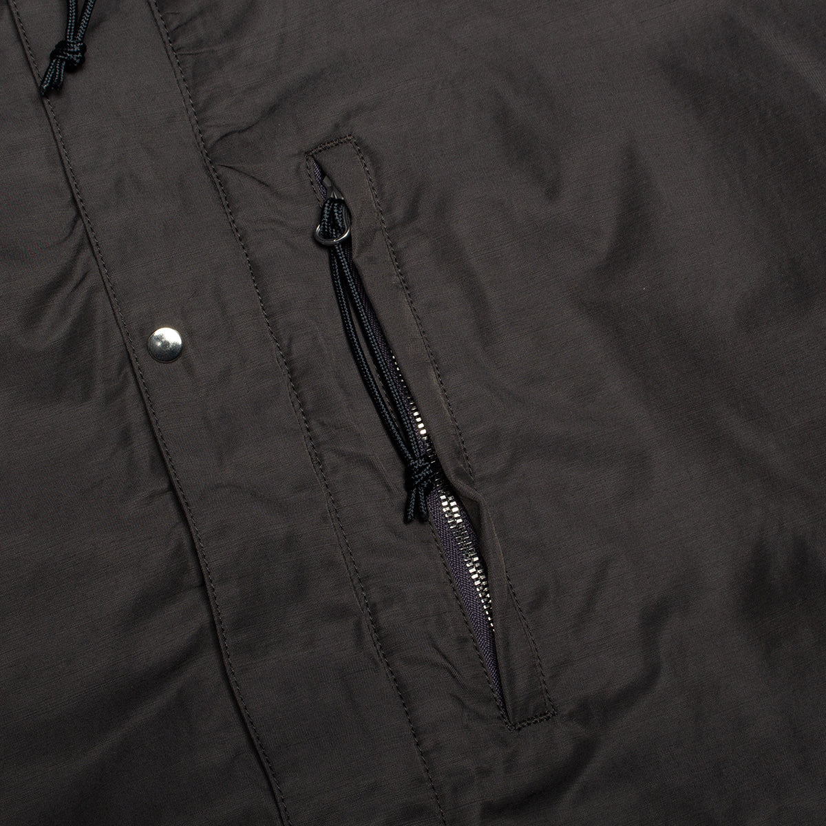 Nanamica - Reversible Insulation Jacket
Style # S25FA018U
Color : Gray