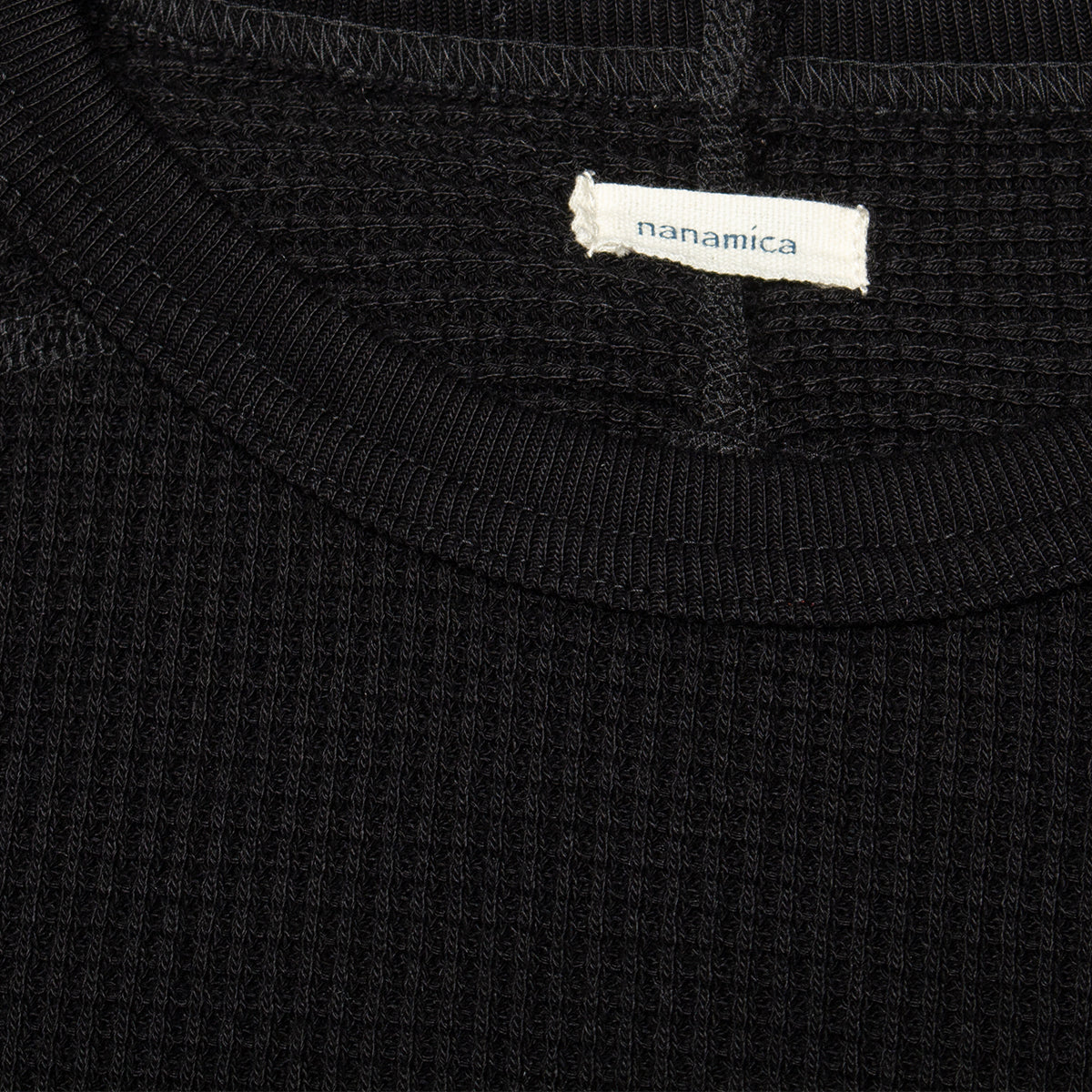 Nanamica - Crew Neck Thermal Sweat
Style # S25SH102U
Color : Black