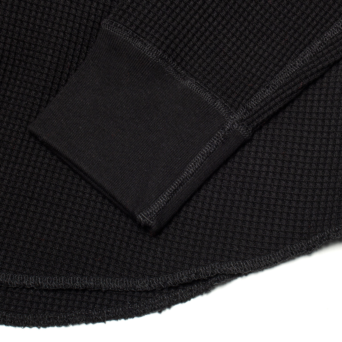 Nanamica - Crew Neck Thermal Sweat
Style # S25SH102U
Color : Black