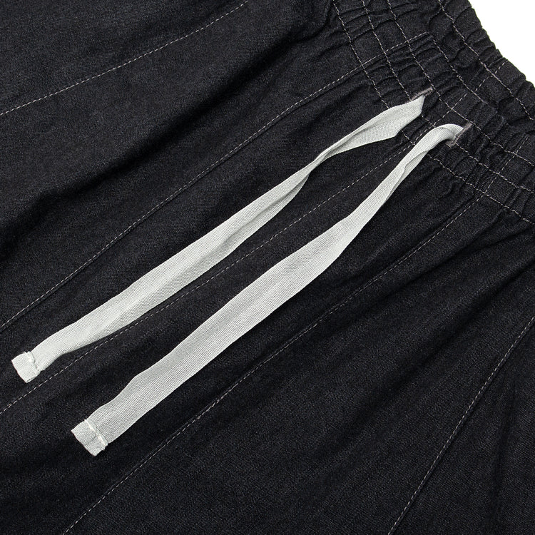 Needles - Women's H.D. Denim Pant
Style # TY211
Color : Black