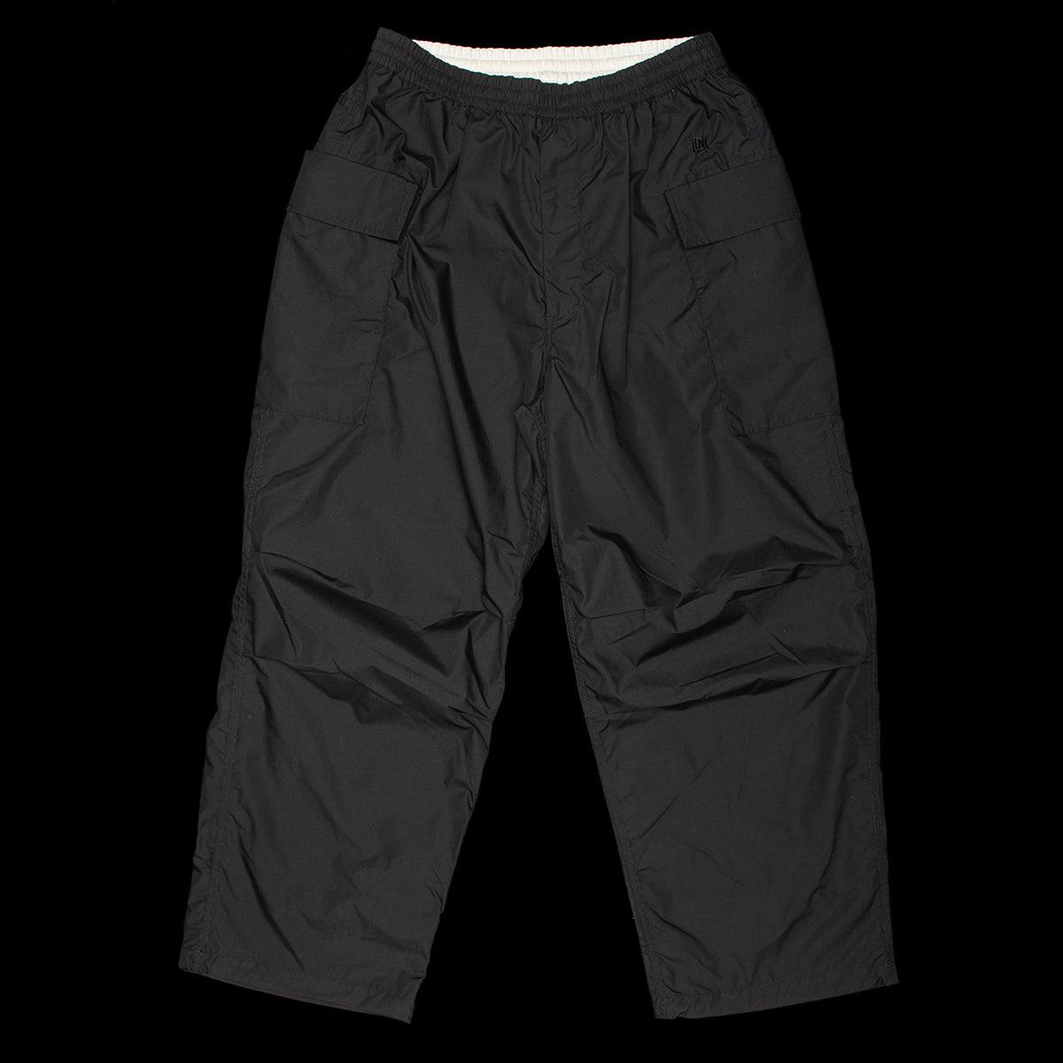 Nanamica - Cargo Deck Pants
Style # S25SC006U
Color : Black