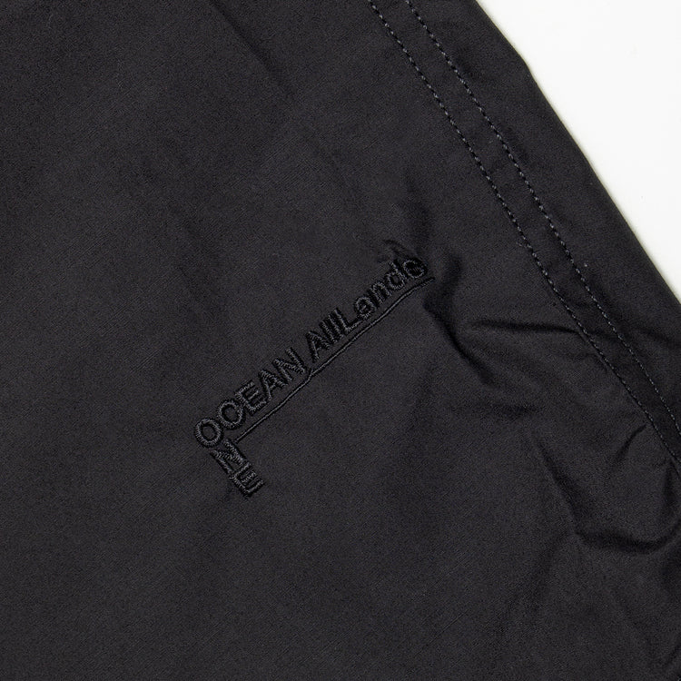 Nanamica - Cargo Deck Pants
Style # S25SC006U
Color : Black