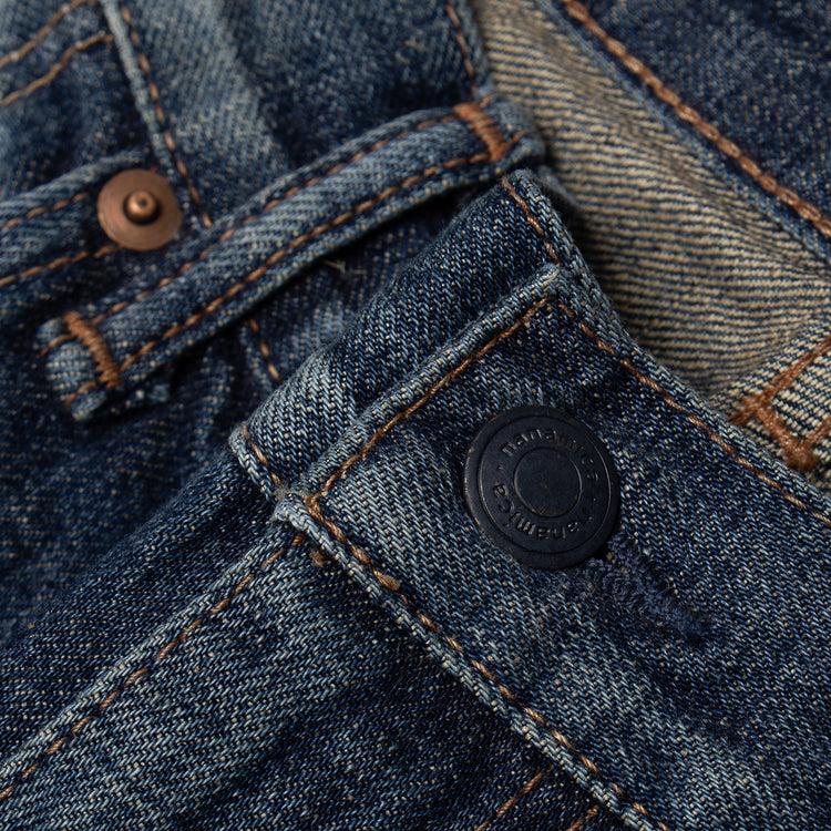 Nanamica - Selvage Denim Pants
Style # S25SC084U
Color : Vintage Indigo