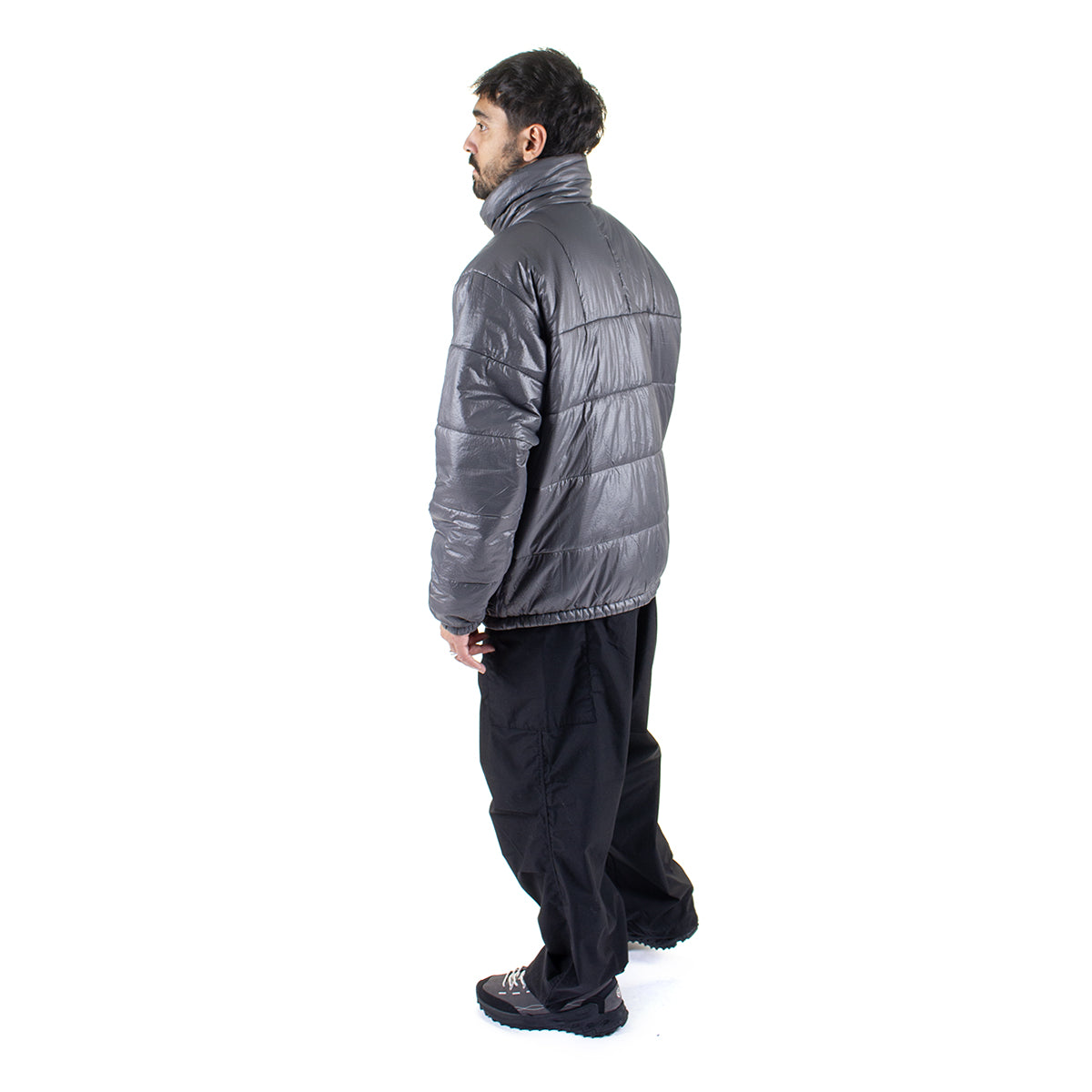Nanamica - Reversible Insulation Jacket
Style # S25FA018U
Color : Gray