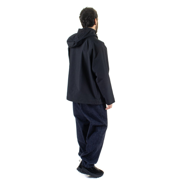 Nanamica - 2L Nylon Gore-Tex Cruiser Jacket
Style # S25FA044U
Color : Black