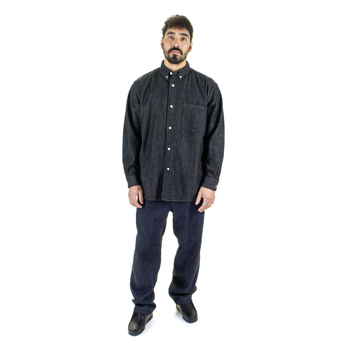 Pilgrim - George Button Down Shirt
Style # 3611-0583
Color : Black