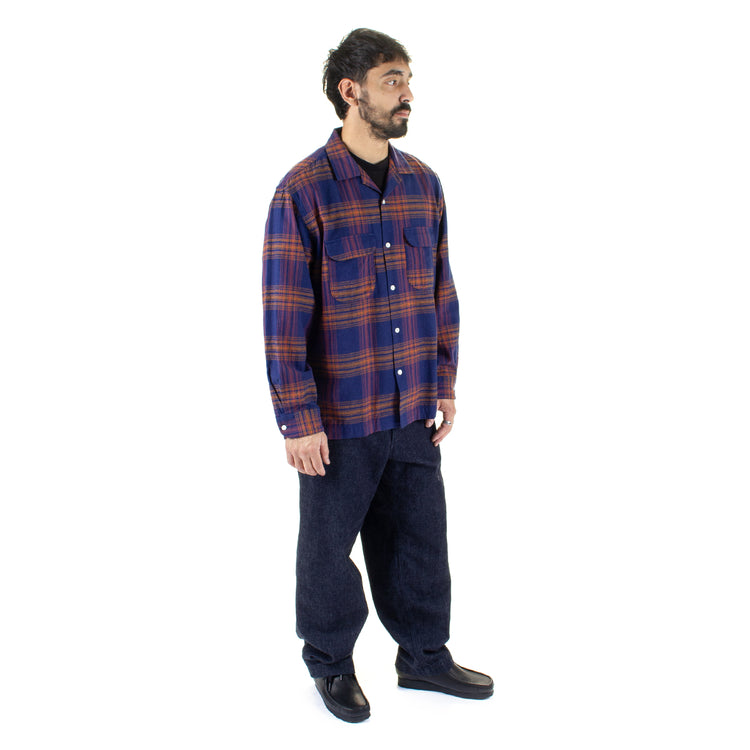 Pilgrim - Vincent Melange Ombre Shirt
Style # 3611-0590
Color : Red