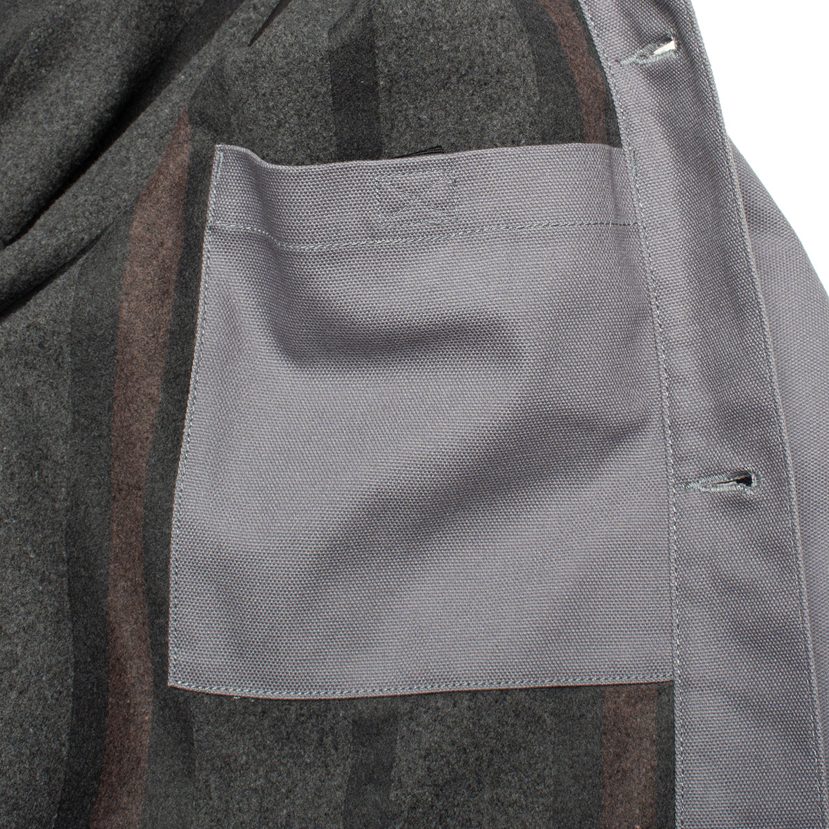 Carhartt WIP | Michigan Chore Coat - Dearborn Canvas
Style # I015261-2EP
Color : Dove Grey / Black