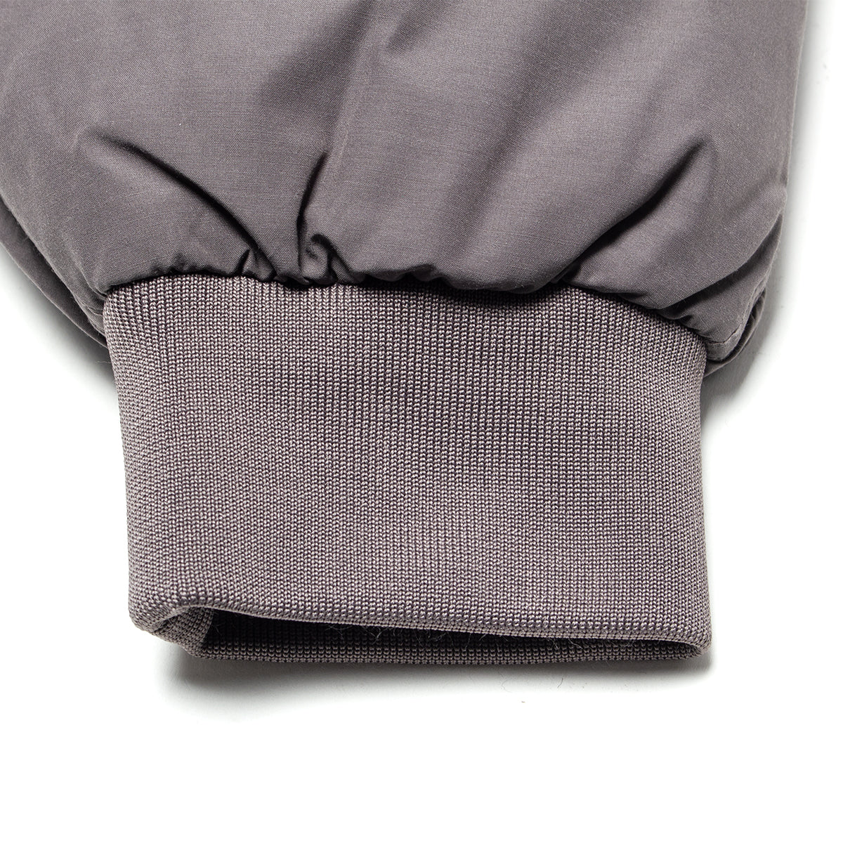 Carhartt WIP - Nebraska Jacket
Style # I035345-3AA
Color : Porphyry / White