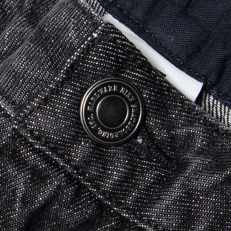 Nike SB - Koston Loose Denim Pant
Style # HV0261-010
Color : Black