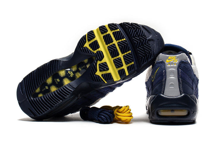 Nike SB - Air Max 95 x Eric Koston
Style # HQ8492-400
Color : Obsidian / Speed Yellow / Midnight Navy