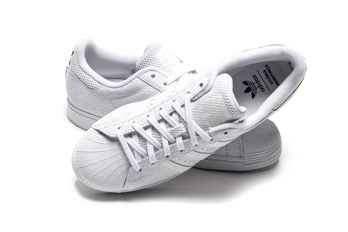 Adidas | Superstar x Vitoria
Style # JP5705
Color : White / Core Black