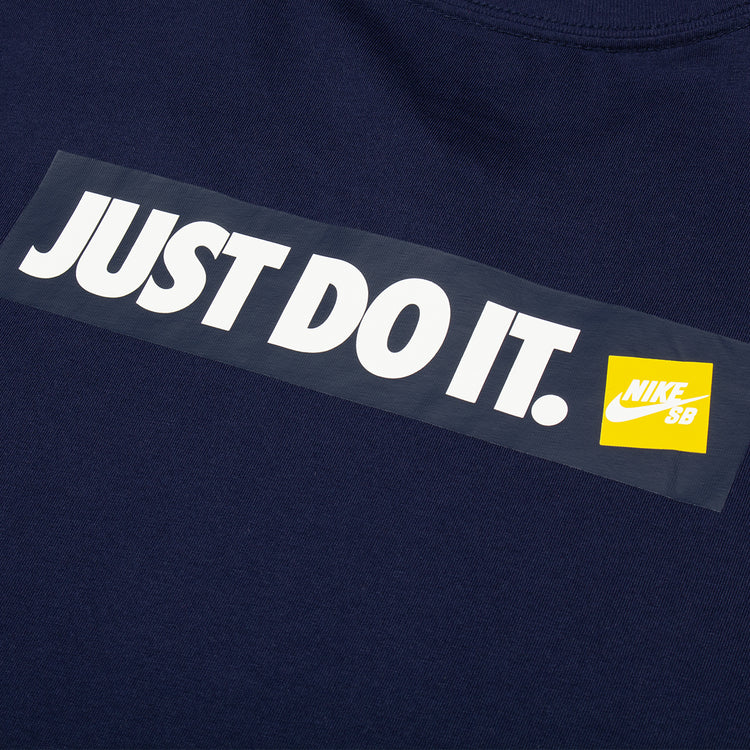 Nike SB - Max90 Koston T-Shirt
Style # HV2199-410
Color : Midnight Navy
