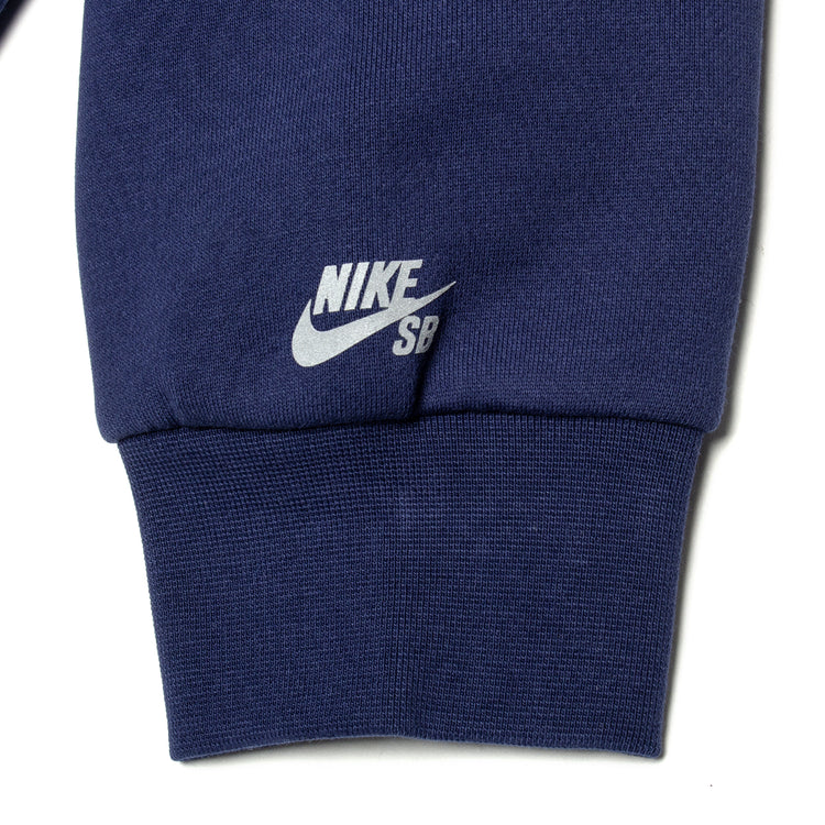 Nike SB - Koston Crewneck
Style # HV0247-410
Color : Midnight Navy