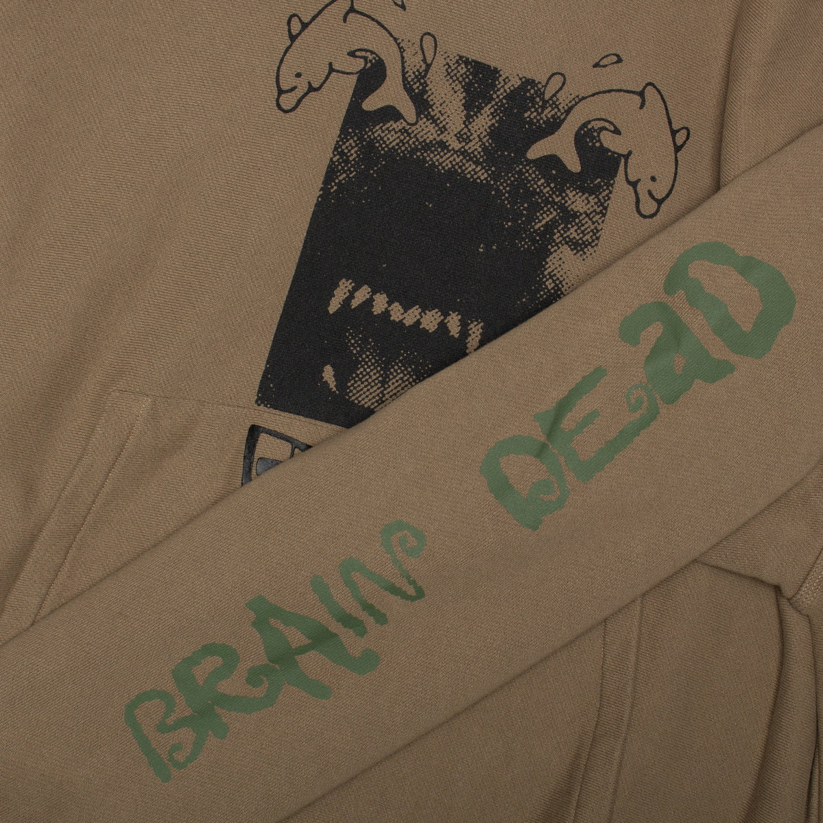 Brain Dead - Future Visions Hoodie
Color : Coffee