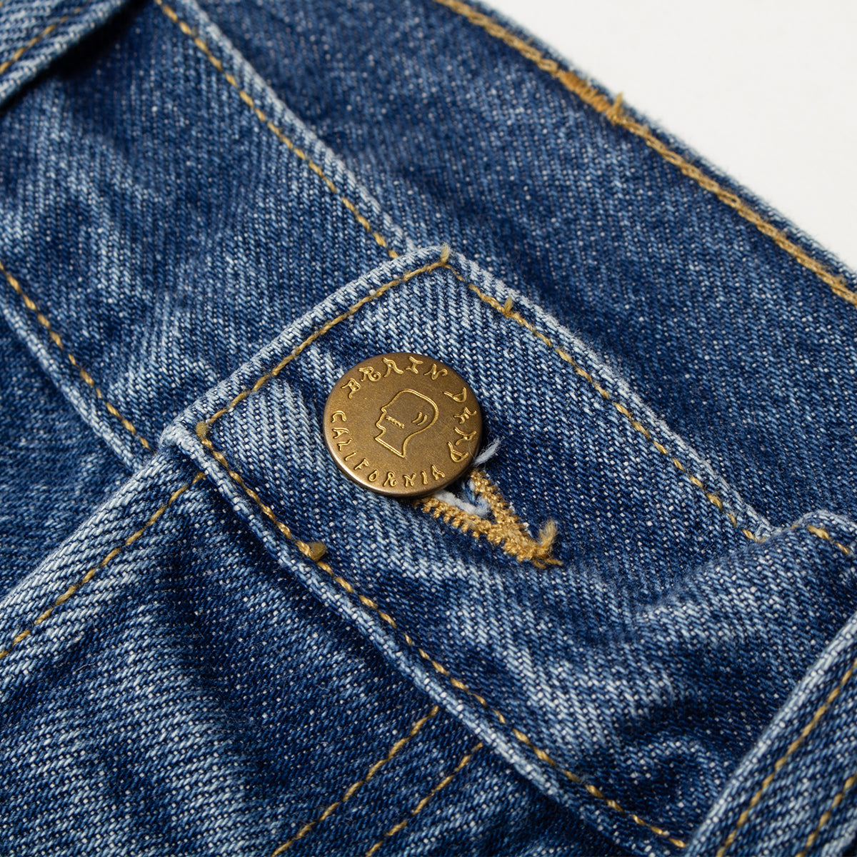 Brain Dead - Type 00 Selvedge Denim Pant
Color : Stonewash Indigo