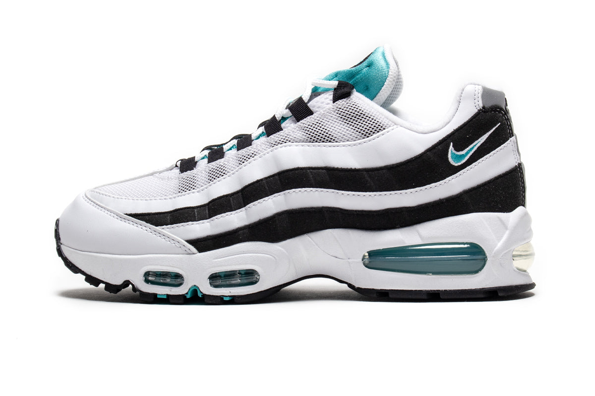 Nike - Air Max 95 OG
Style # IM7409-100
Color : White / Hyper Jade / Black / Metallic Silver
