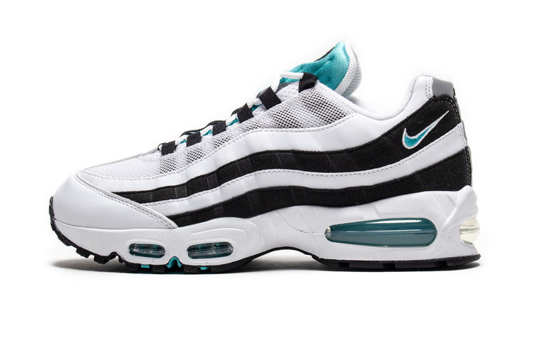Nike - Air Max 95 OG
Style # IM7409-100
Color : White / Hyper Jade / Black / Metallic Silver