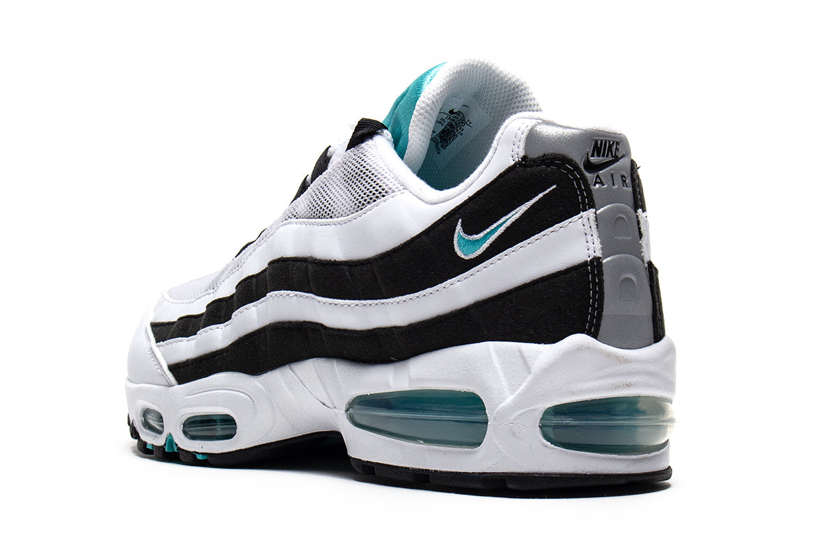 Nike - Air Max 95 OG
Style # IM7409-100
Color : White / Hyper Jade / Black / Metallic Silver