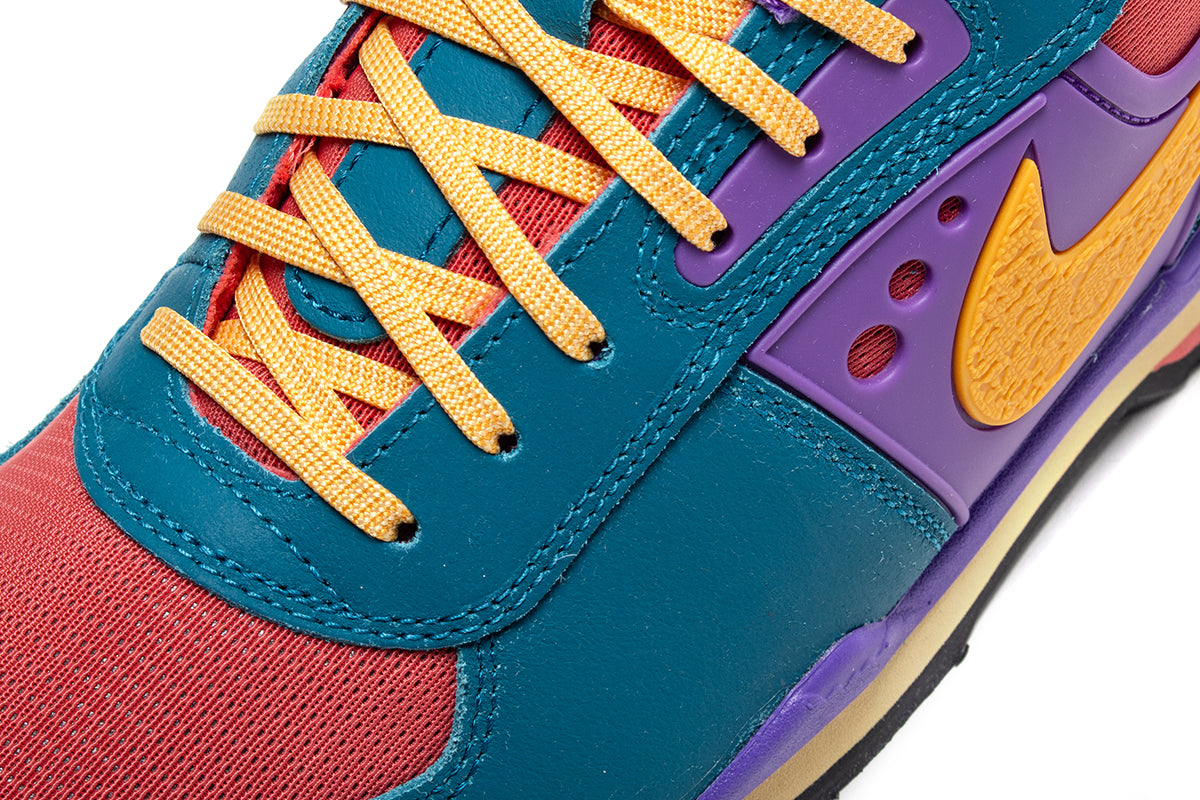 Nike - Air Baltoro SP
Style # IH4450-300
Color : Bright Spruce / Kumquat / Fruit Punch