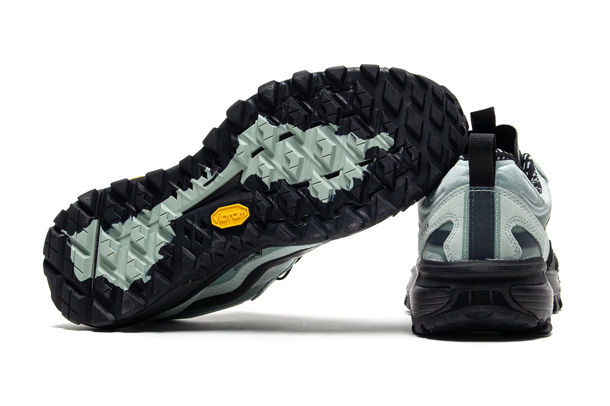 Vans - Crosspath XC Gore-Tex MTE
Style # VN000DAMRMO1
Color : Black / Dusty Olive