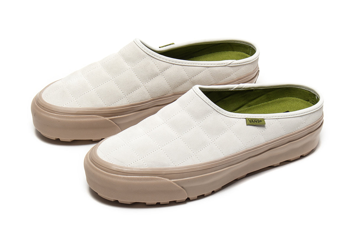 Vans OTW - LX Mule Style 17
Style # VN000DAEC9F1
Color : Egret