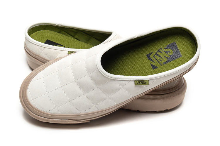 Vans OTW - LX Mule Style 17
Style # VN000DAEC9F1
Color : Egret