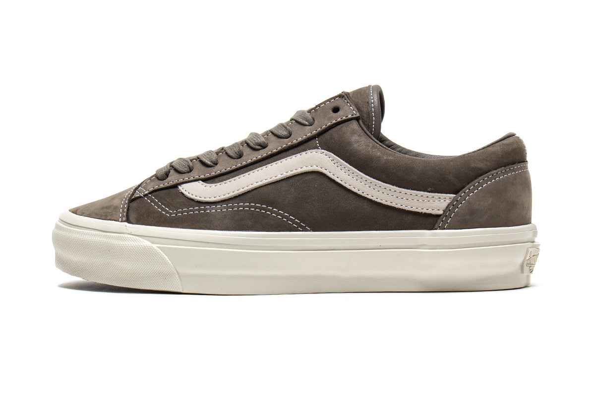 Vans OTW - LX Old Skool 36
Style # VN000D9R9JC1
Color : Le Marais / Bungee Cord