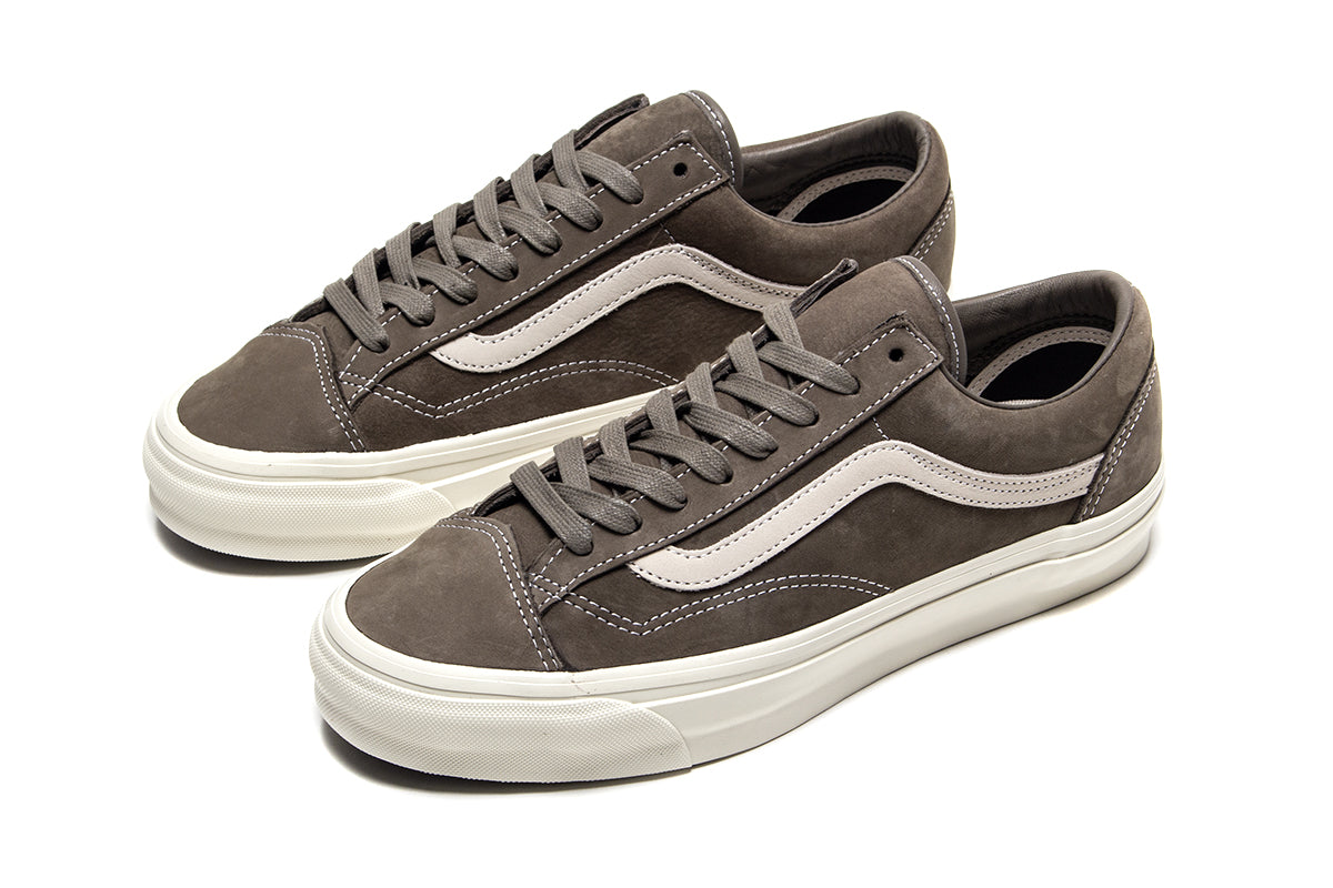 Vans OTW - LX Old Skool 36
Style # VN000D9R9JC1
Color : Le Marais / Bungee Cord