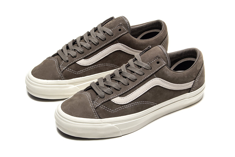 Vans OTW - LX Old Skool 36
Style # VN000D9R9JC1
Color : Le Marais / Bungee Cord