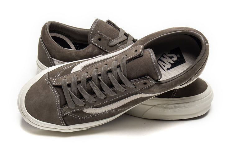 Vans OTW - LX Old Skool 36
Style # VN000D9R9JC1
Color : Le Marais / Bungee Cord