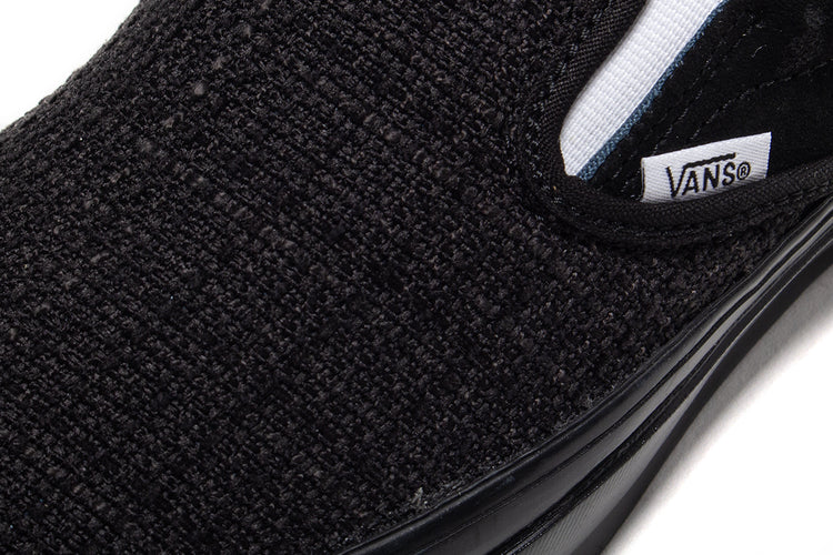 Vans OTW - LX Classic Slip-On 98
Style # VN000D9WBLK1
Color : Black