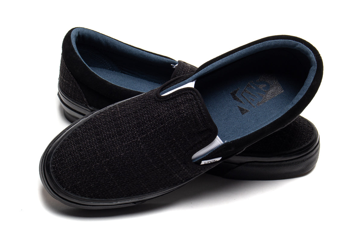 Vans OTW - LX Classic Slip-On 98
Style # VN000D9WBLK1
Color : Black