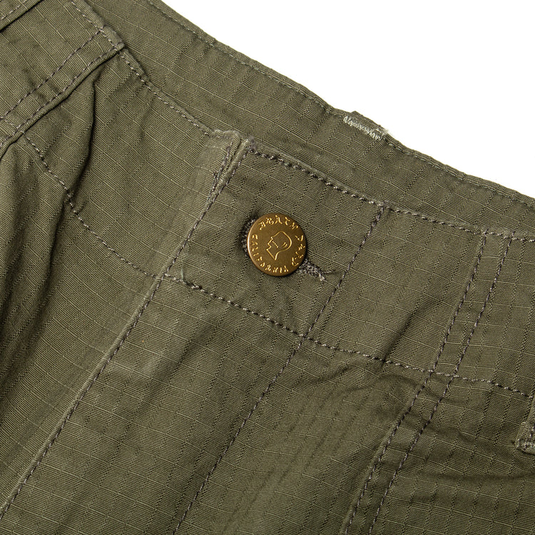 Brain Dead - Equipment Fatigue Pant
Color : Olive